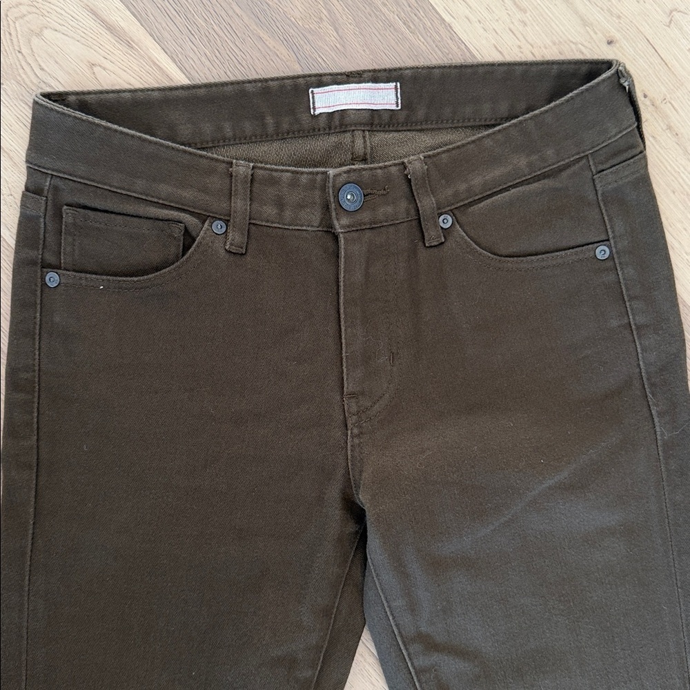 👖 Uniqlo Women’s Skinny Jeans – Brown Size 7